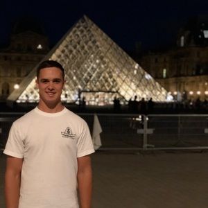 Meet your Posher, Agustin